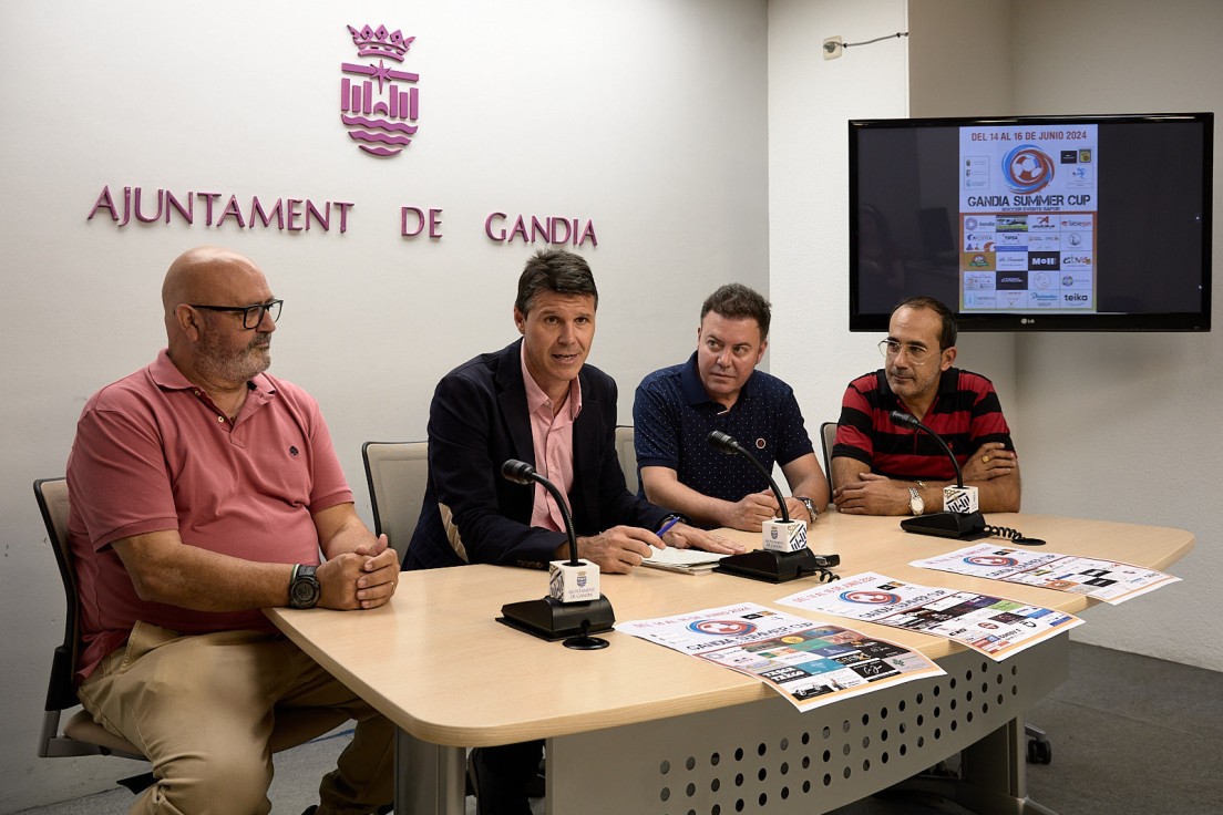 La UD Beniopa celebra el primer torneo de fútbol 'Gandia Summer Cup'