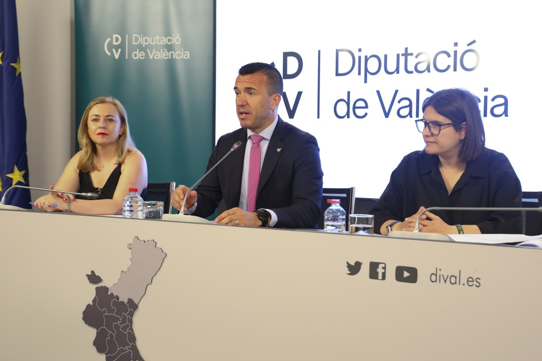 Mompó y Enguix presentan un Fondo de Cooperación de 60 millones que protege a los municipios más pequeños