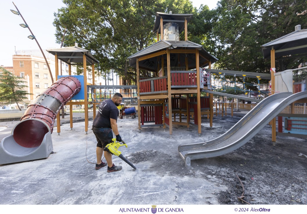 Gandia invierte más de 81.000 euros en la mejora de los parques infantiles