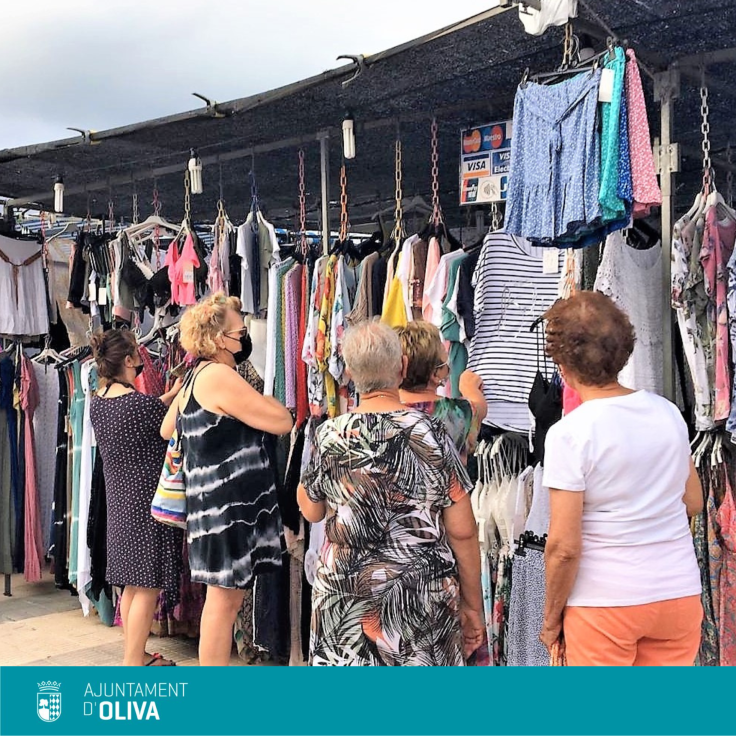 Mercado itinerante en la Mitja Galta