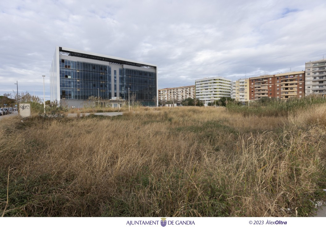 Gandia tendrá desbloqueados a finales de año los solares de vivienda pública de Santa Anna