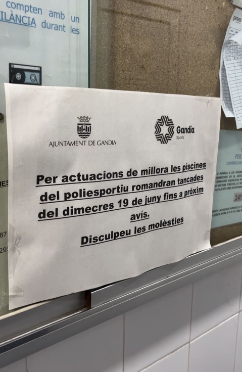 Ronda critica la Gestión de las Reparaciones en las Piscinas Municipales