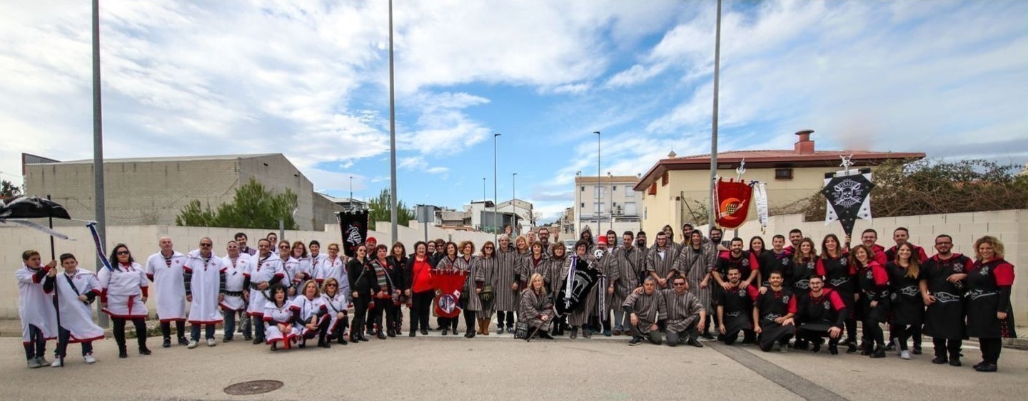 Rótova acoge la fiesta de Moros y Cristianos con la comparsa Al-Harem asumiendo la capitanía