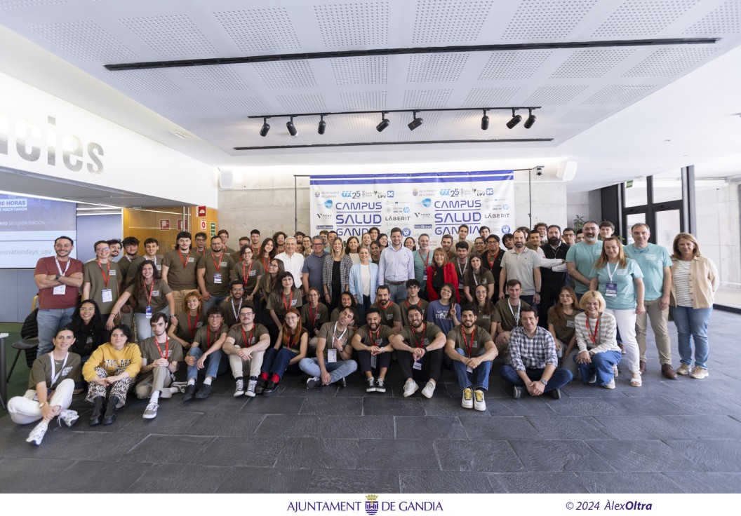 El campus salud Gandia reúne, cada año, a 120 alumnos que acuden para aprender a aplicar la tecnología y el trabajo en equipo en la vida real.