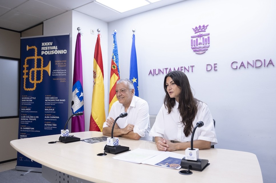 Continúan las actuaciones del festival Polisònic de Gandia, esta vez, defendiendo la perpetuidad del tango