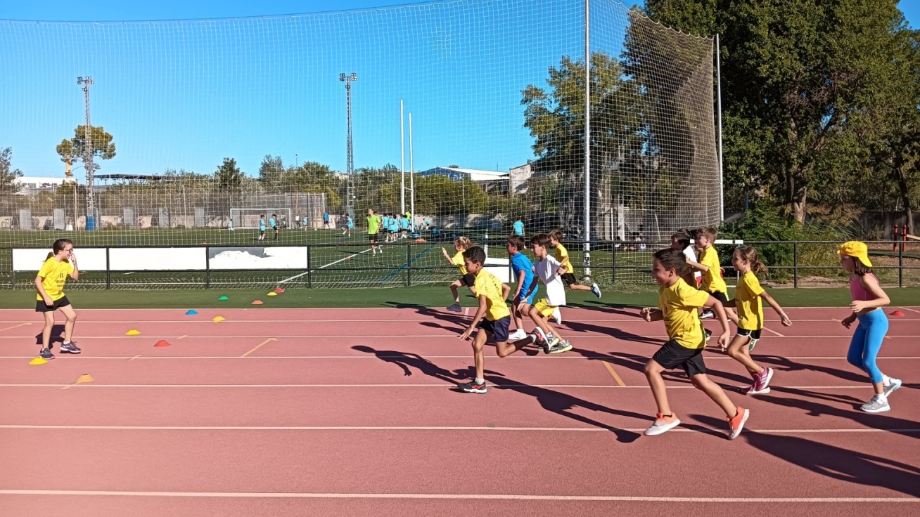 Empieza la escuela de atletismo del CA Safor Teika en Gandia