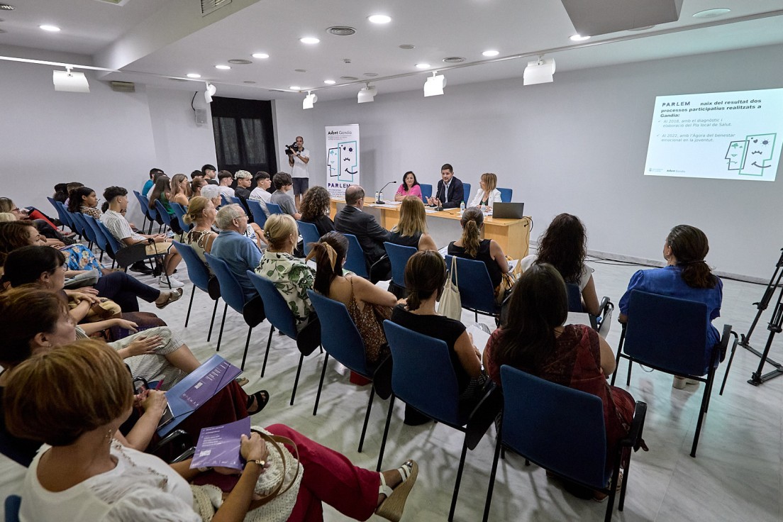 Gandia se avanza en la Salud Mental y crea el programa pionero ‘Parlem’ para atender el malestar psicológico de la juventud