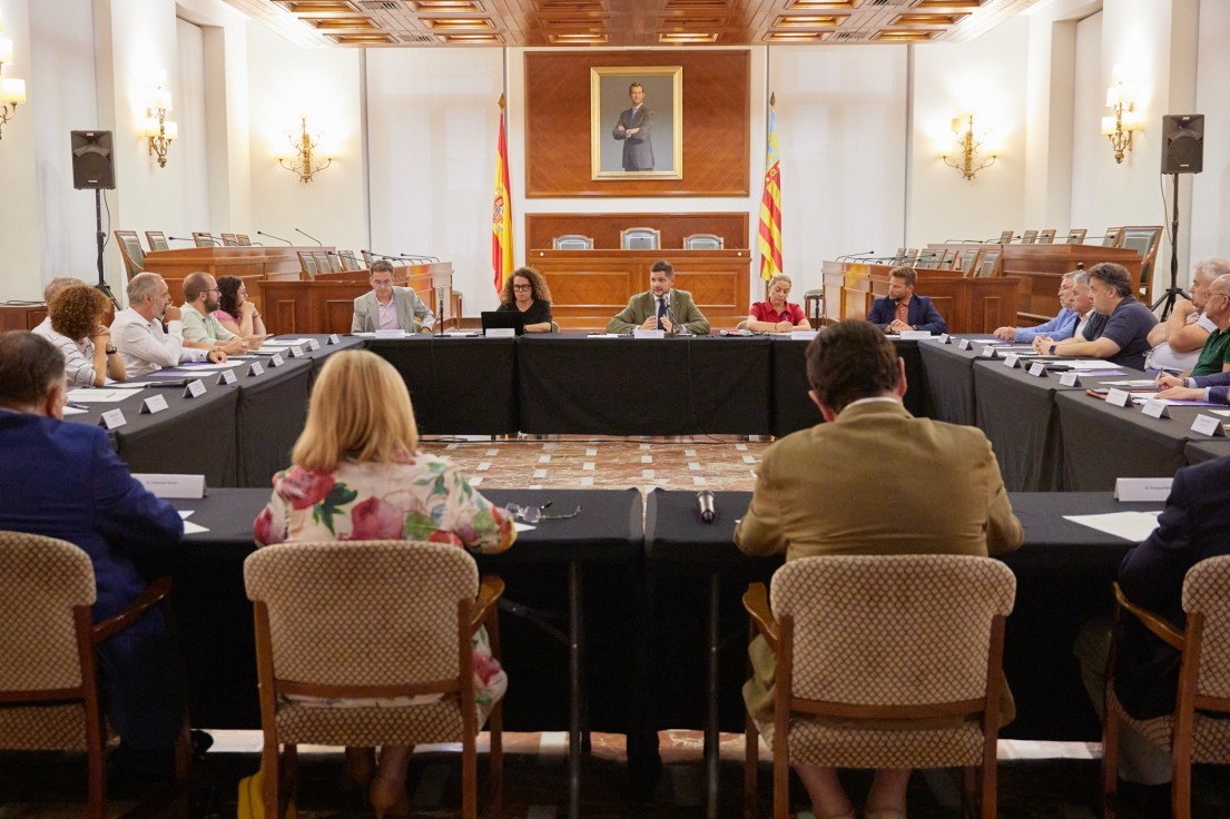 Gandia recupera el Consejo Económico y Social para acordar la estrategia de avance de la ciudad y del impulso de la economía