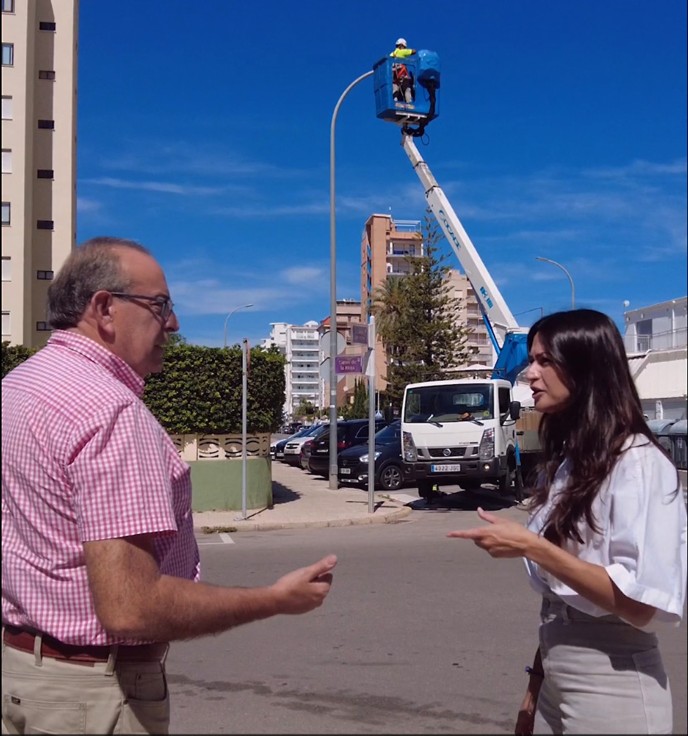 El Gobierno cambia a LED de bajo consumo el alumbrado público en la playa de Gandia