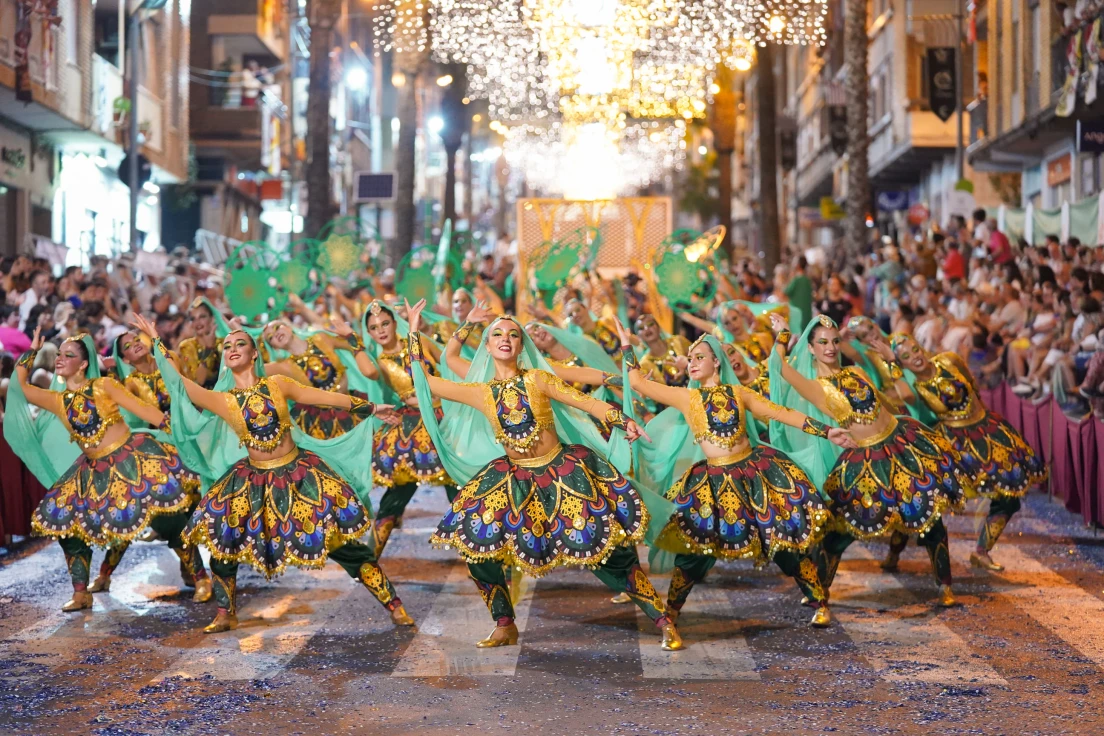 La Diputació concederá ayudas a 41 comparsas de Moros y Cristianos de 14 municipios de la Safor