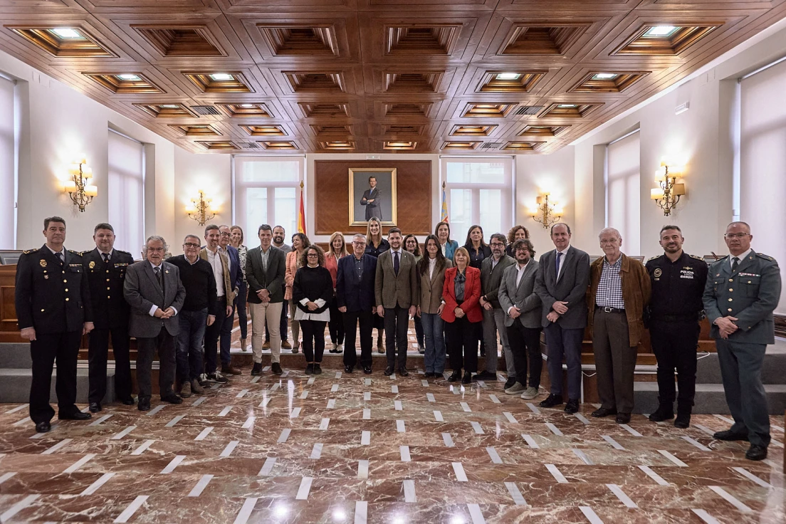 Gandia celebra el acto de toma de posesión de Juan Miguel Lloret como  Defensor del Ciudadano