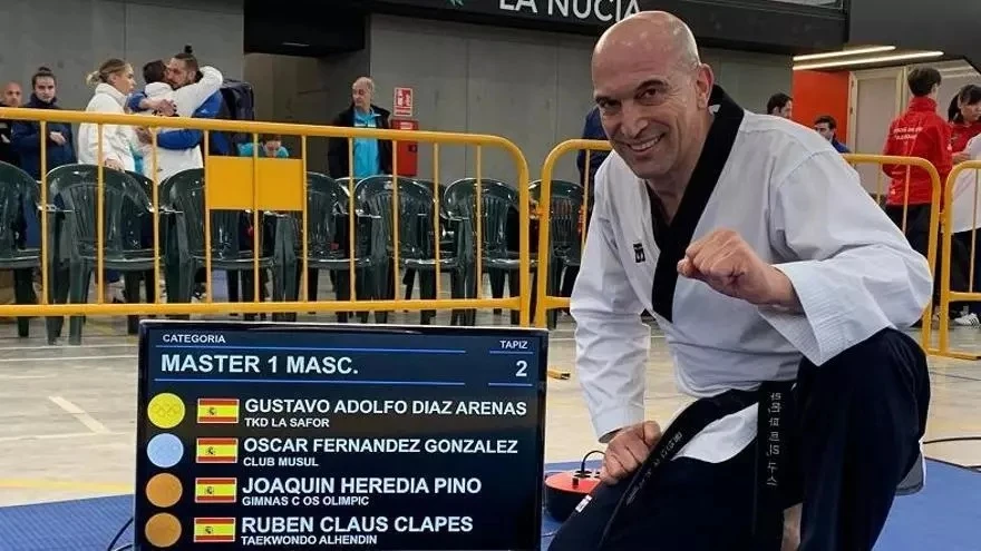 Campeonato de España de Taekwondo: Gustavo Díaz Arenas brilla con oro; alumnos cosechan plata y bronce