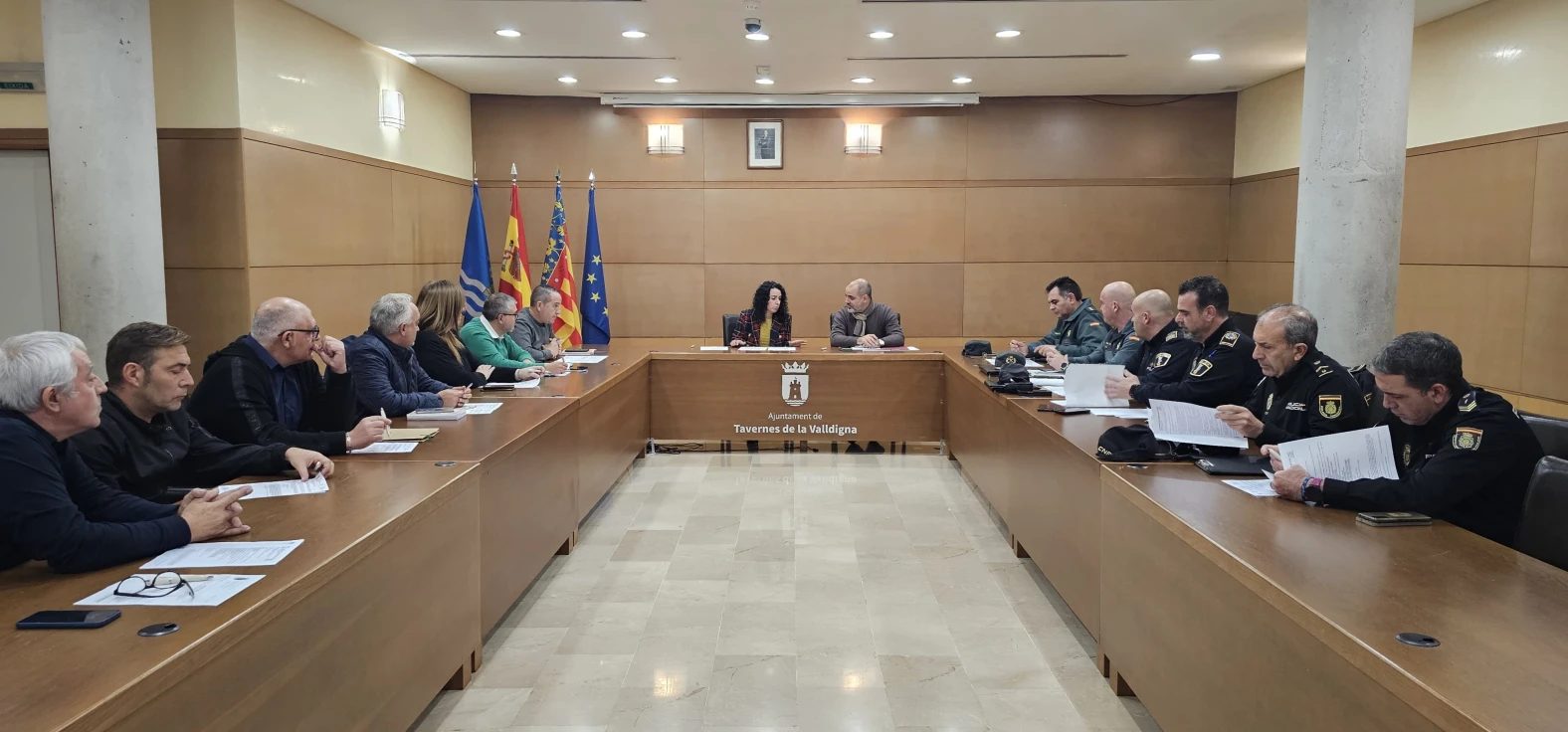 Tavernes redobla esfuerzos y triplica la presencia de agentes para el dispositivo especial de Navidad