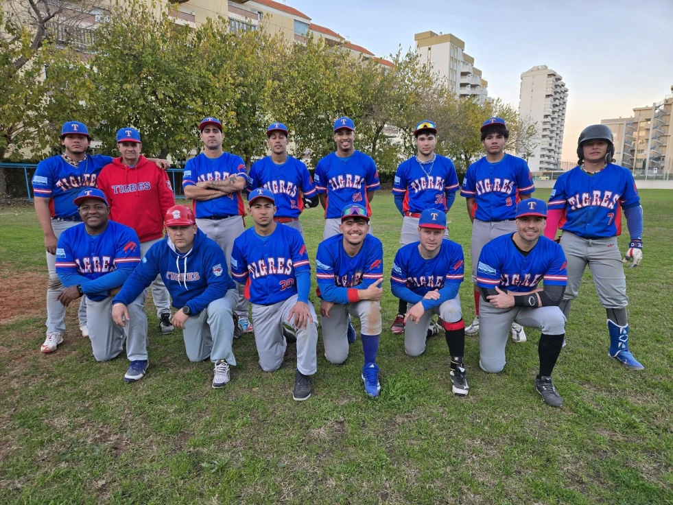 Éxitos de los Tigres de Gandia en la Gran Gala de la Federación Valenciana de Béisbol y Sóftbol