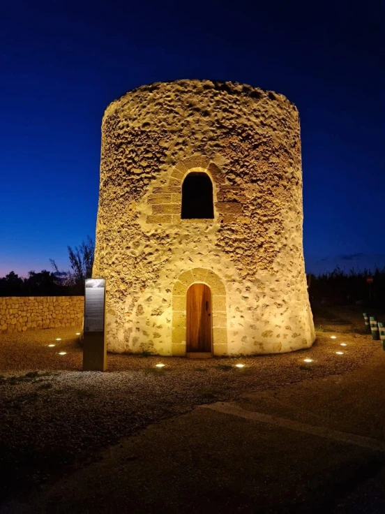 Xeraco potencia la Torre de Guaita como reclamo turístico