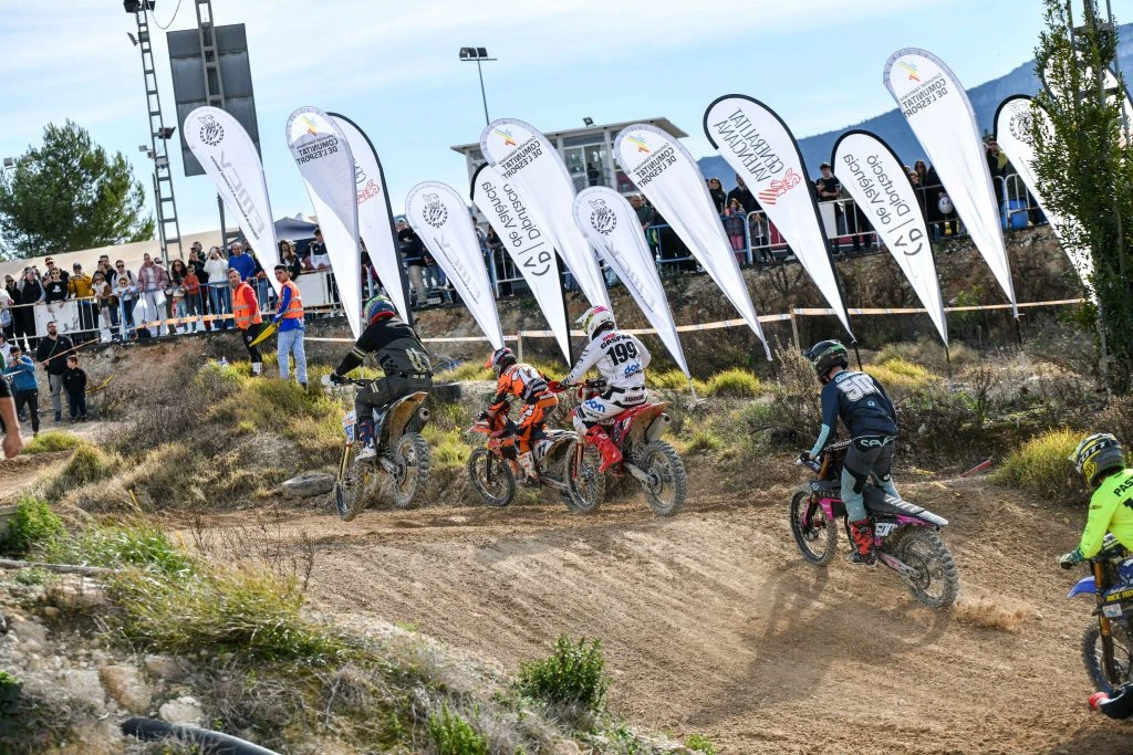 Campeonato de Motocross de la Comunitat Valenciana en el Circuit d’Albaida: Hugo Climent Roig debut brillante a pesar de caída final en MX125
