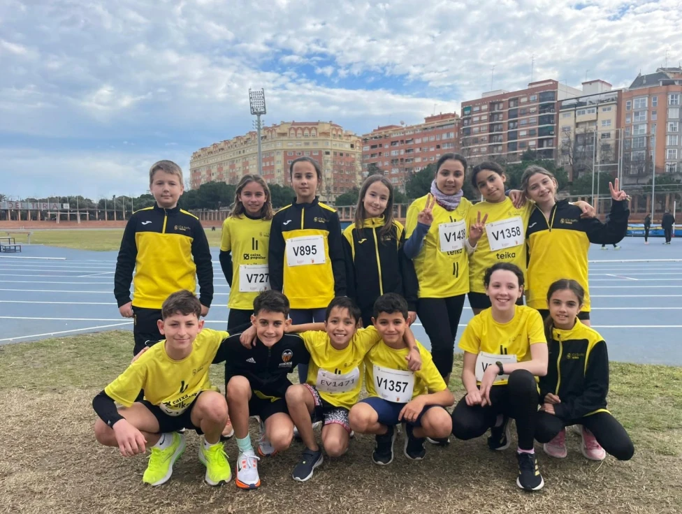 Quinta plaza para los chicos del CA Safor Teika y sexta para las chicas en el Campeonato Provincial Alevín