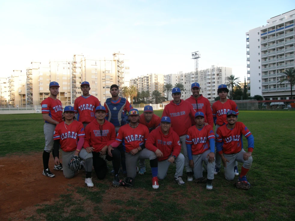 Tigres de Gandia se asegura matemáticamente el 2º puesto en el Campeonato Autonómico de Béisbol a falta de 3 partidos