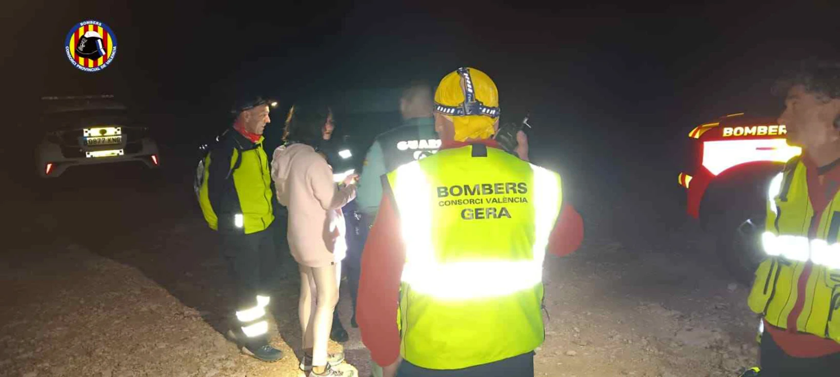 Los Bomberos rescatan a una mujer que se perdió en una ruta entre Oliva y La Font