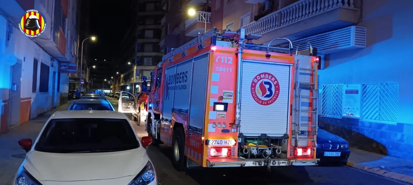 Un incendio en Gandia se ha saldado esta madrugada  con cuatro personas atendidas por inhalación de humo