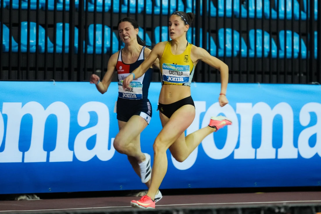 Laura Castillo (CA Safor Teika) queda séptima en los 200 metros lisos en el Campeonato de España Absoluto Short Track