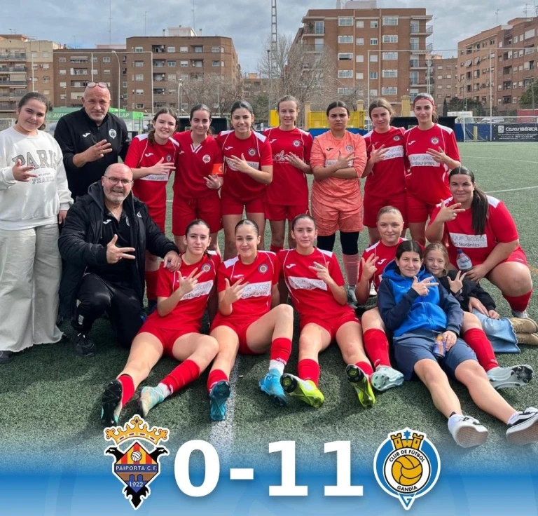 El equipo femenino del CF Gandia sigue imparable, mientras el primer equipo se recupera con un empate clave