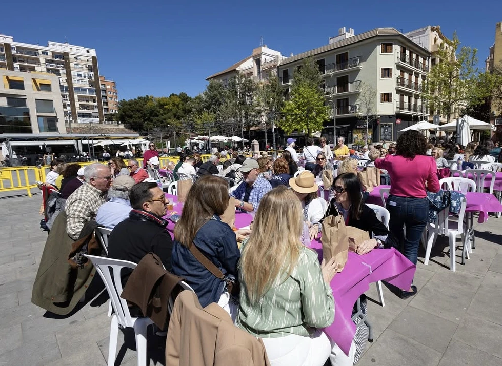 La Comida del Hambre 2025 reúne a más de 300 personas en Gandia
