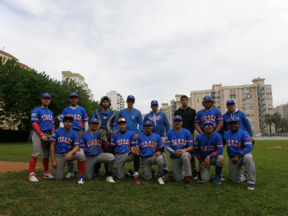 Tigres de Gandia debuta con una contundente victoria en el Nacional