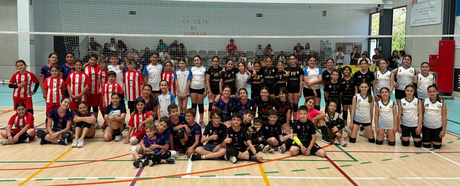 Éxito rotundo en la jornada de convivencia de minivoley organizada por el CV Real de Gandia