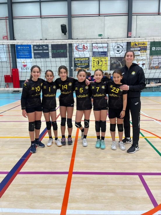 El equipo Alevín femenino del CV Real de Gandia Saforwifi se juega la final autonómica con el sueño de llegar al Campeonato de España