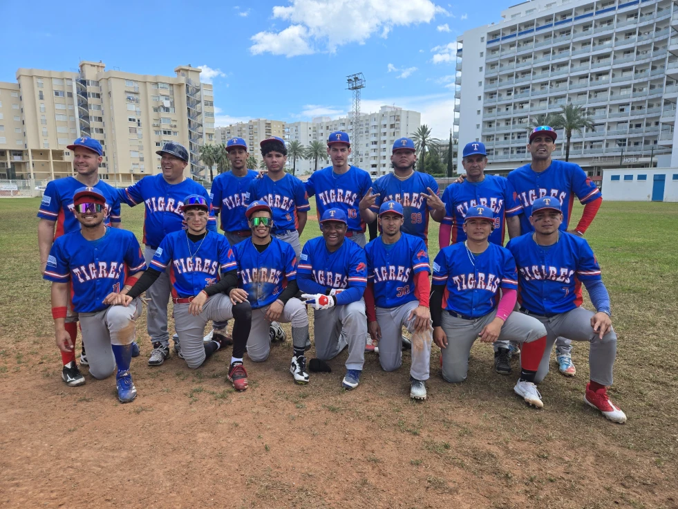 Tigres de Gandia, líder invicto del Nacional de Béisbol tras una contundente victoria ante La Isla