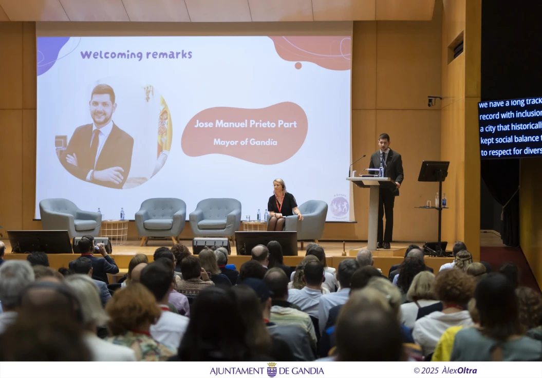 El alcalde de Gandia reafirma el compromiso de la ciudad con la diversidad en el Congreso Europeo de Proveedores de Servicios para Personas con Discapacidad