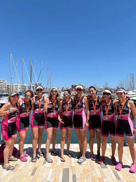 El Club de Rem Cia Gandia brilla en el Campeonato de España con un histórico bronce en categoría veterana