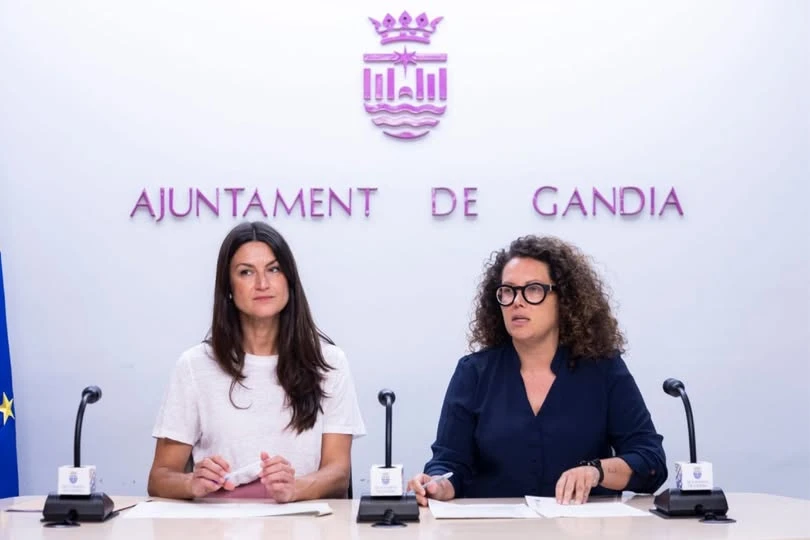 Gandia lamenta la nueva negativa de la Generalitat a aportar el dinero comprometido para el campanario de la Seu