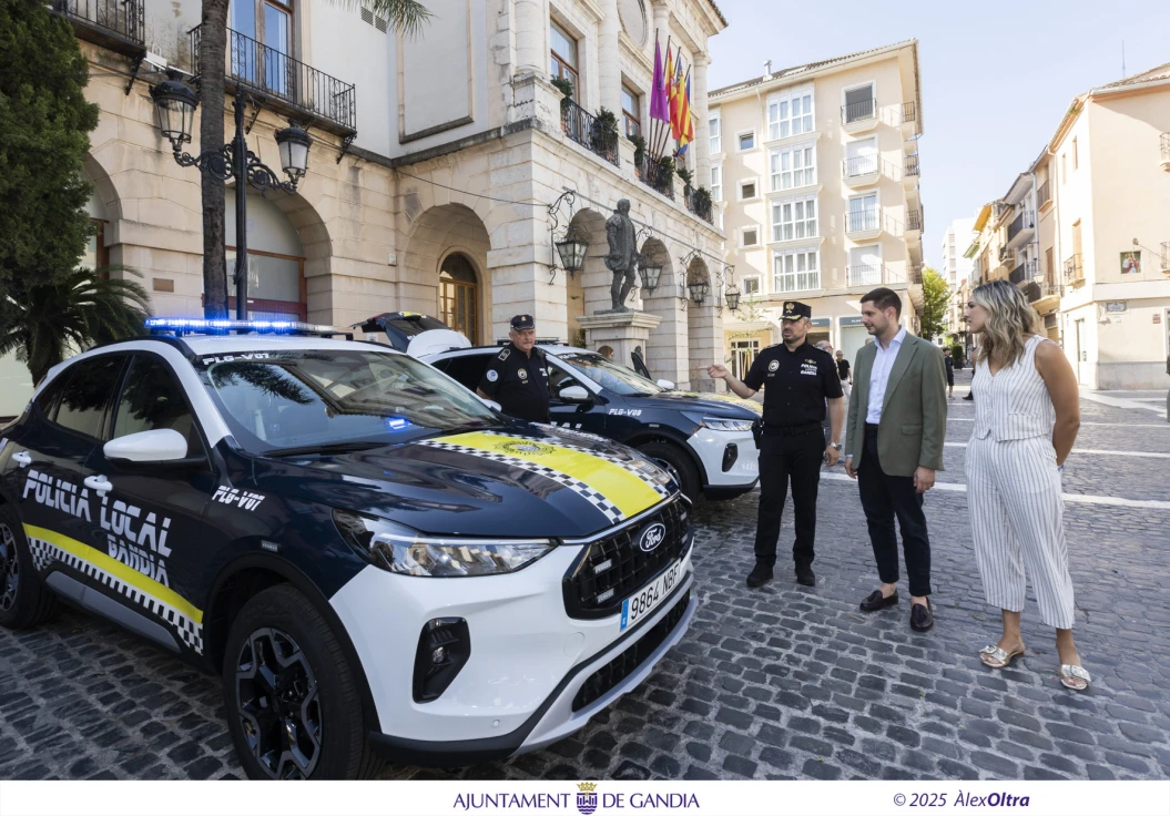 La Policía Local de Gandia adquiere nueve coches con nuevas tecnologías para mejorar el servicio