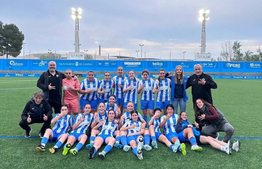 El primer equipo femenino del CF Gandia asciende a Primera Regional Valenta