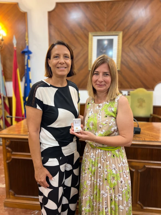 Silvia Castillo toma posesión como concejal en el gobierno de Oliva