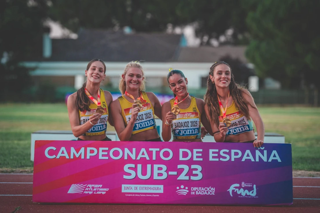 Las relevistas 4x100 del CA Safor Teika se proclaman campeonas de España promesa