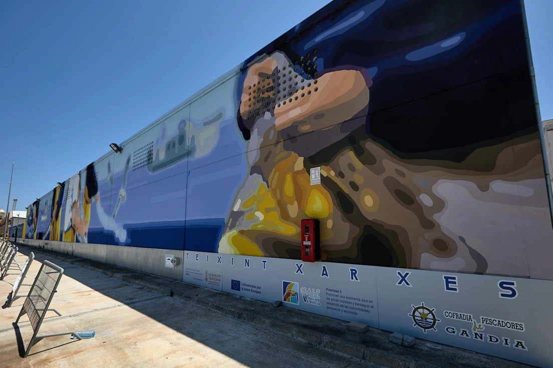 'Teixint xarxes', un mural de 400 m² para poner en valor la tradición pesquera de Gandia