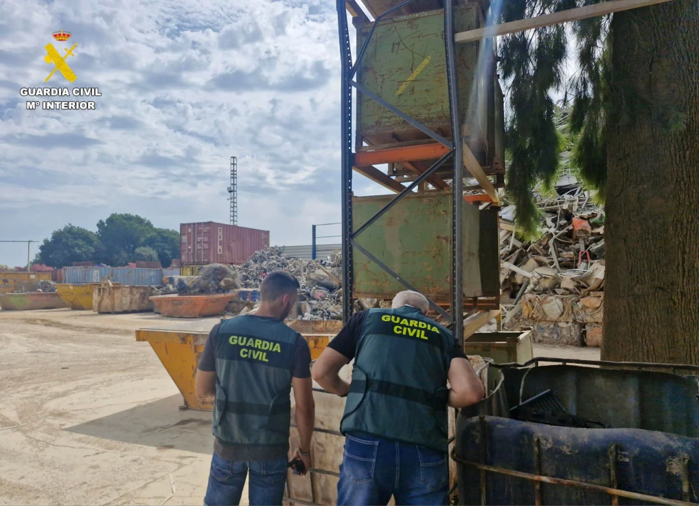Detenido en la Safor, el trabajador de una empresa por el robo de cobre
