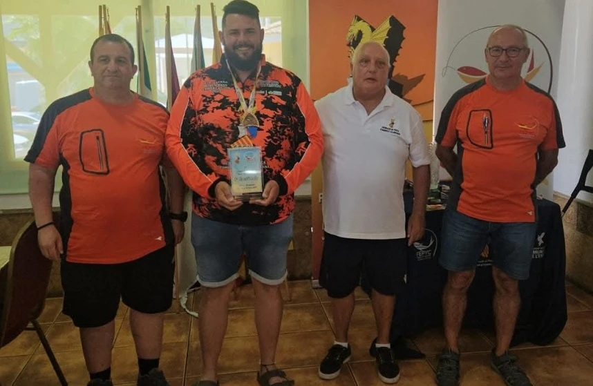 Rubén Padilla de Oliva brilla con un tercer puesto en el Campeonato de España de Selecciones Autonómicas de Black Bass Duck