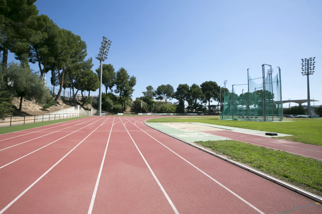 En marcha la segunda fase de la renovación integral de la pista municipal de atletismo de Gandia