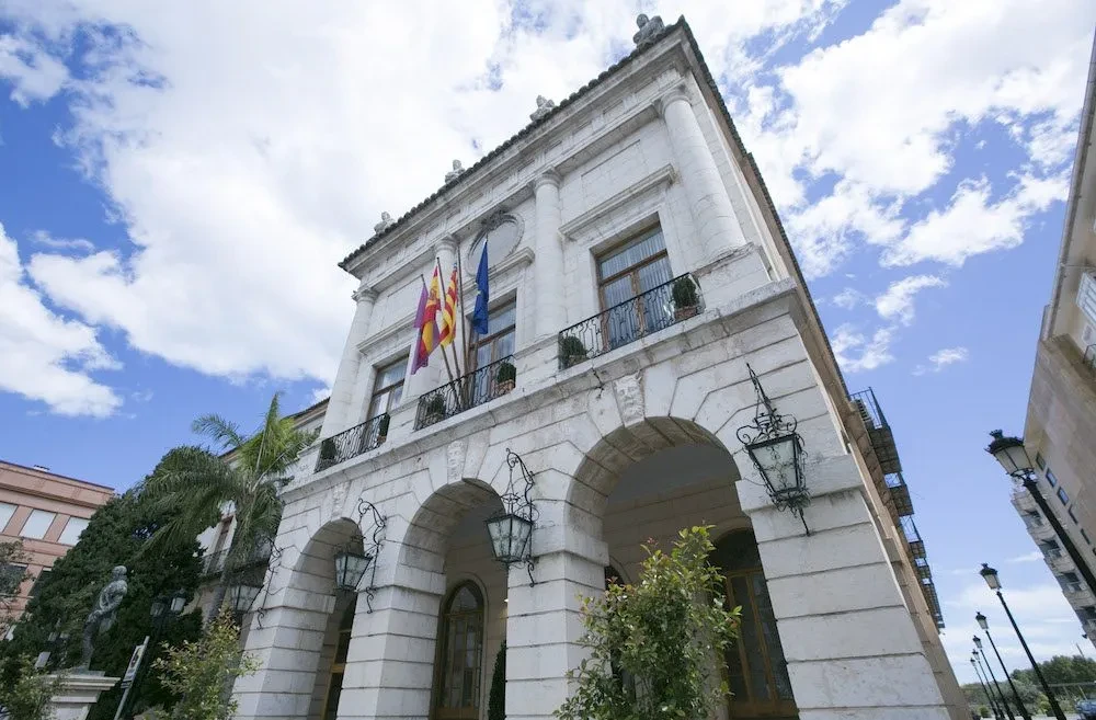 Gandia reduce su deuda en casi 4M€ con una nueva amortización anticipada