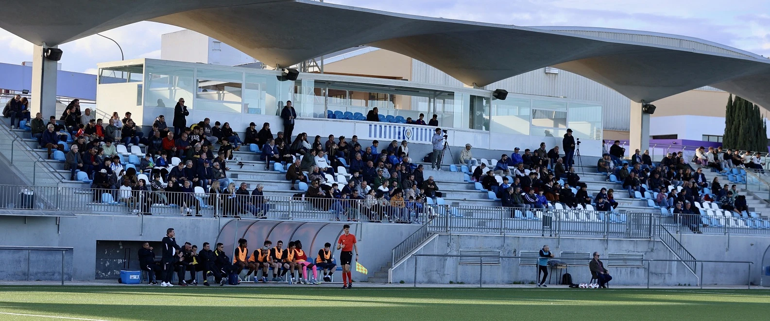 El CF Gandia abre su pretemporada con una jornada de puertas abiertas para los medios
