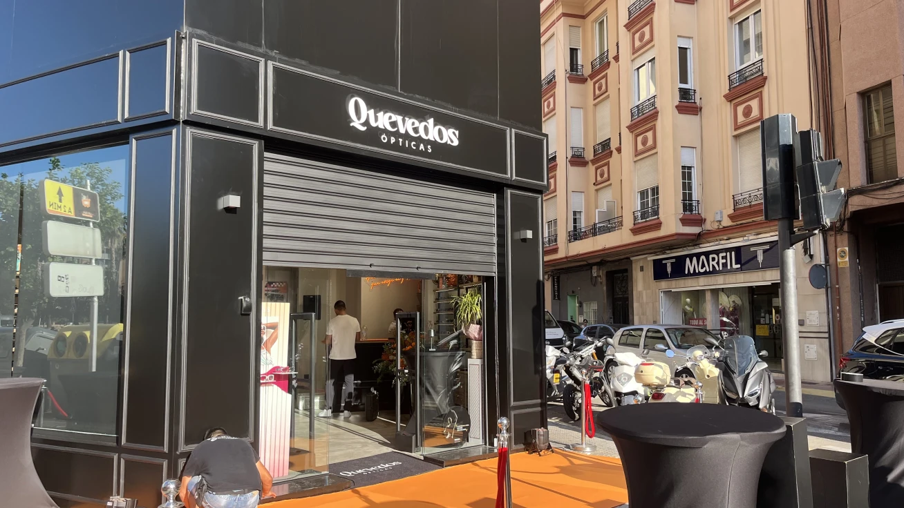 Quevedos Ópticas abre sus puertas en Gandia con una propuesta innovadora en salud visual