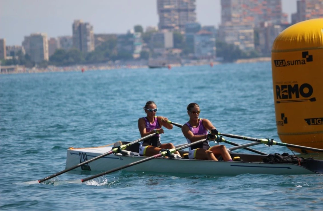 El Club Rem Grau Gandia conquista su primera medalla nacional con un bronce en el Campeonato de España