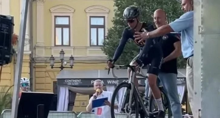 El beniarjotero Xavi Mestre brilla en la Copa de las Naciones en Hungría y se consolida entre la élite junior del ciclismo