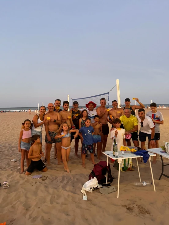 El CV Arenas de Gandia despide el verano con éxito en el Torneo de Veteranos Earlyna
