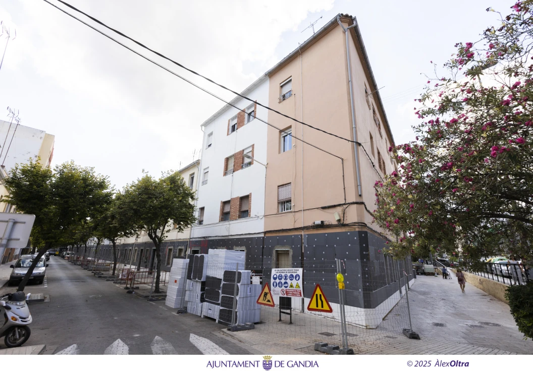 Gandia avanza en la remodelación de las Casas de Els Ferroviaris con una inversión de 5,2 millones de euros
