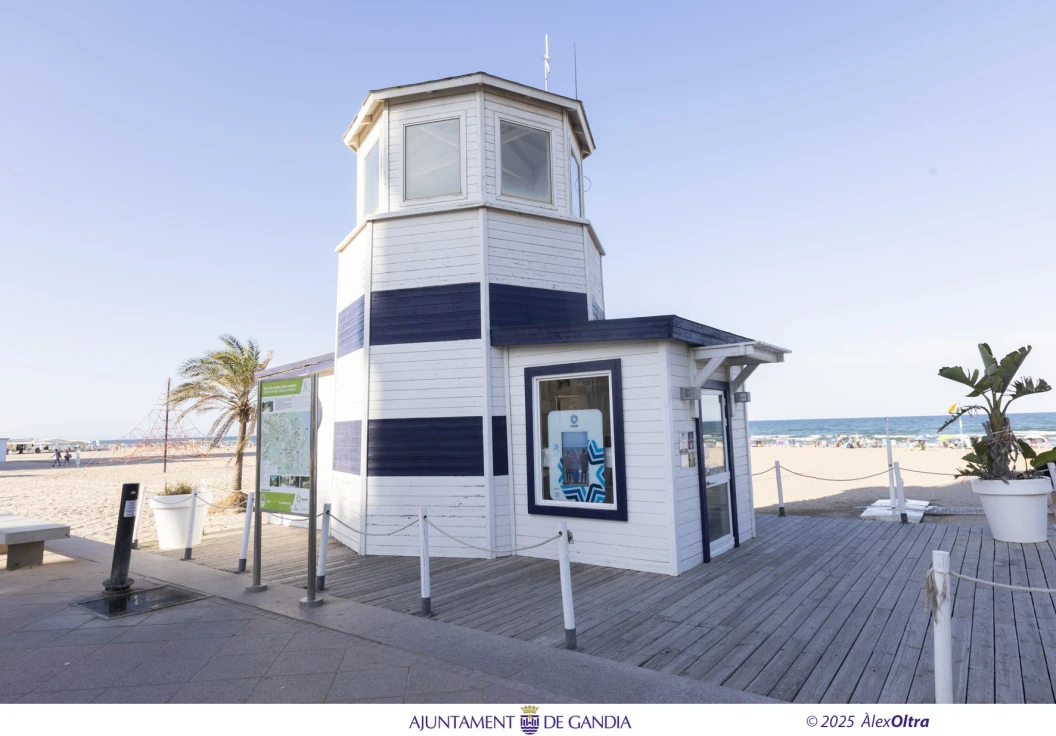 Gandia amplía su red de escaparates interactivos para acercar la información turística las 24 horas del día